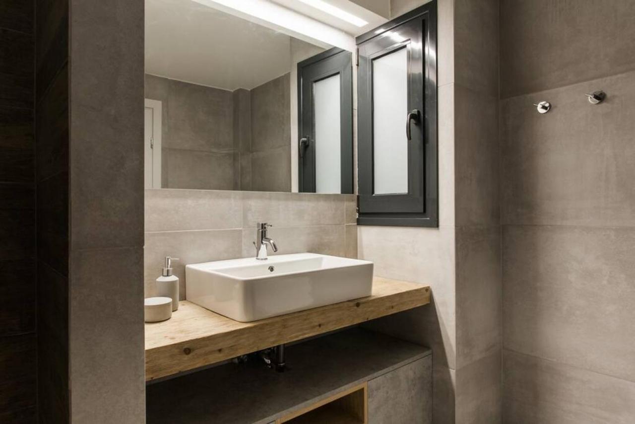 Chic Apartment - Strolling To The Athenian Streets Zewnętrze zdjęcie
